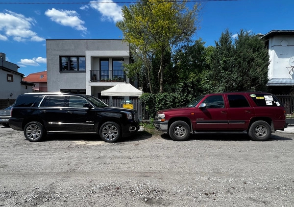 GMC Yukon cena 168900 przebieg: 169000, rok produkcji 2015 z Łódź małe 79